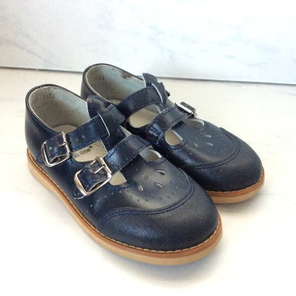 vintage stride rite shoes